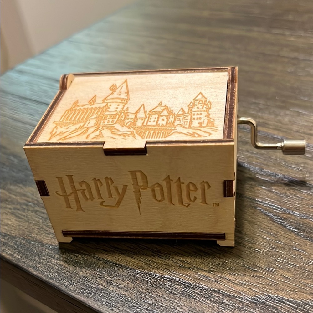 Harry Potter Wooden Music Box with Hogwarts Castle Design
